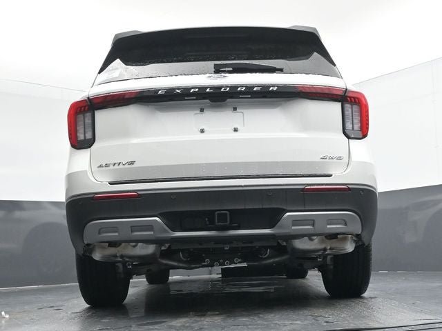 Used 2025 Ford Explorer Active w/ Active Comfort Package AWD/4WD image 31
