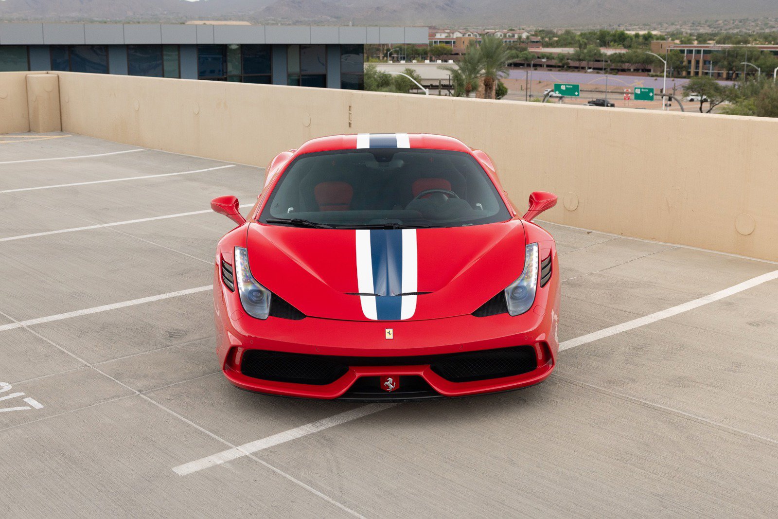 Used 2014 Ferrari 458 Speciale Coupe RWD image 16