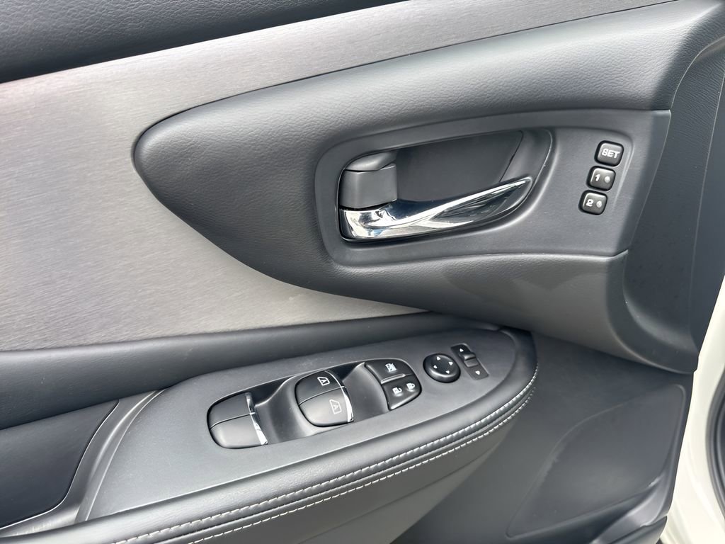 Used 2024 Nissan Murano SL image 29
