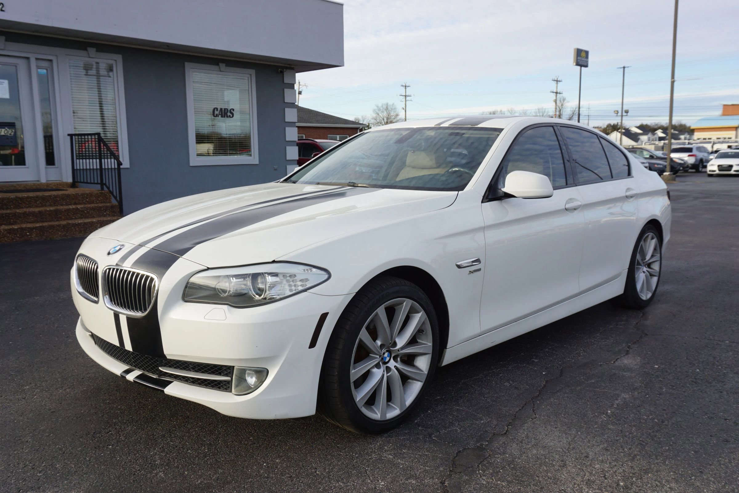 Used 2011 BMW 535i xDrive Sedan image 1