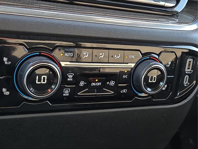 Used 2025 Chevrolet Silverado 1500 LT image 24