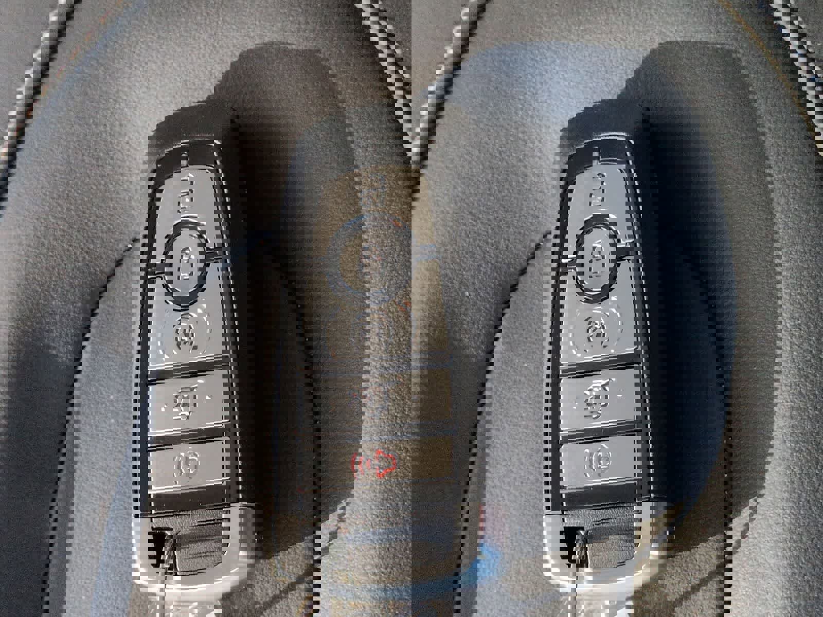 New 2025 Ford Expedition Platinum w/ Driver's Package image 37