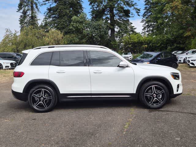 New 2026 Mercedes-Benz GLB 250 4MATIC image 9