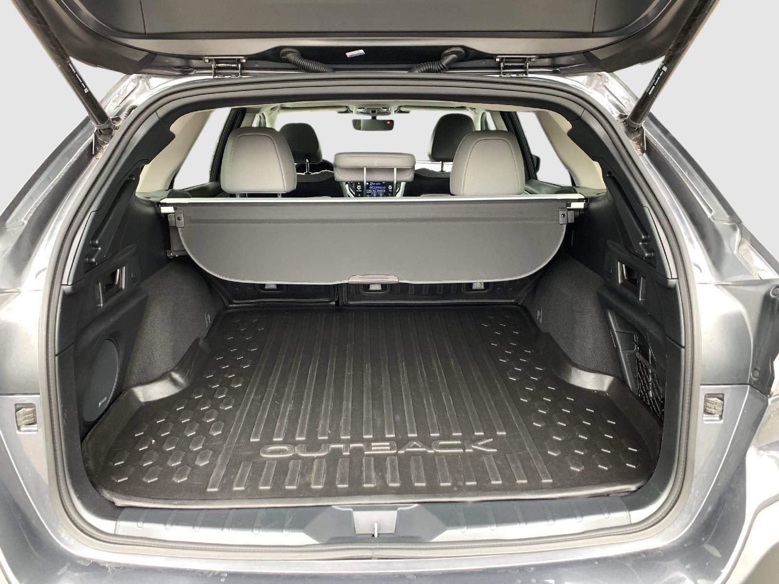 Used 2023 Subaru Outback Limited AWD/4WD image 47