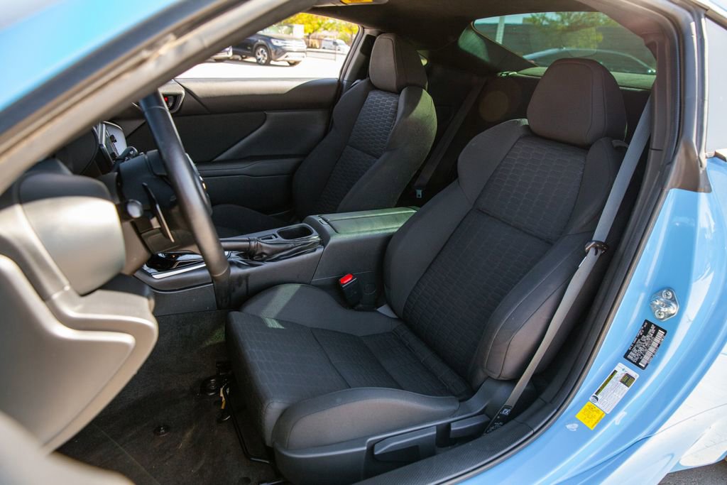 Used 2023 Toyota GR86 RWD image 11