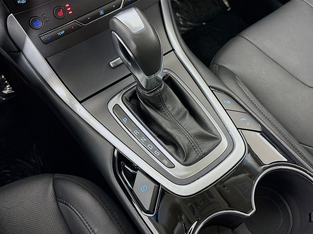 Used 2018 Ford Edge Titanium w/ Equipment Group 302A image 21