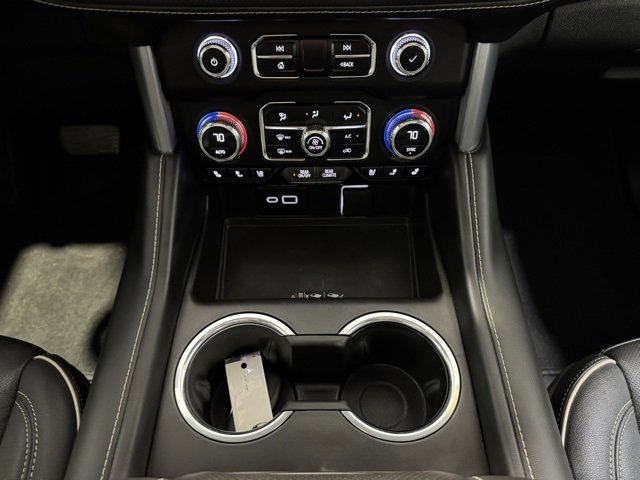 Used 2023 GMC Yukon SLT image 22