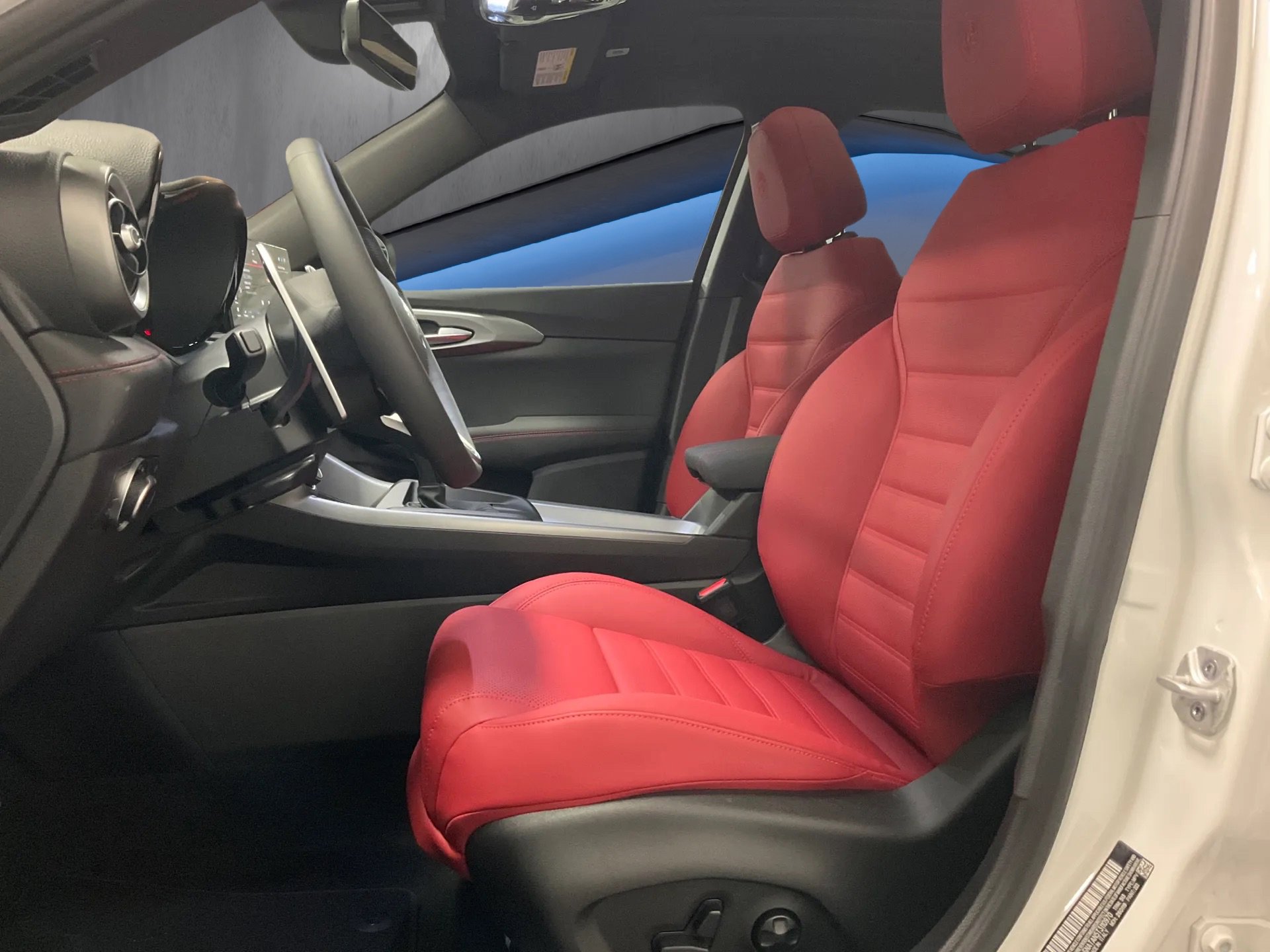 New 2026 Alfa Romeo Tonale w/ Quick Order Package 23H Volce image 3