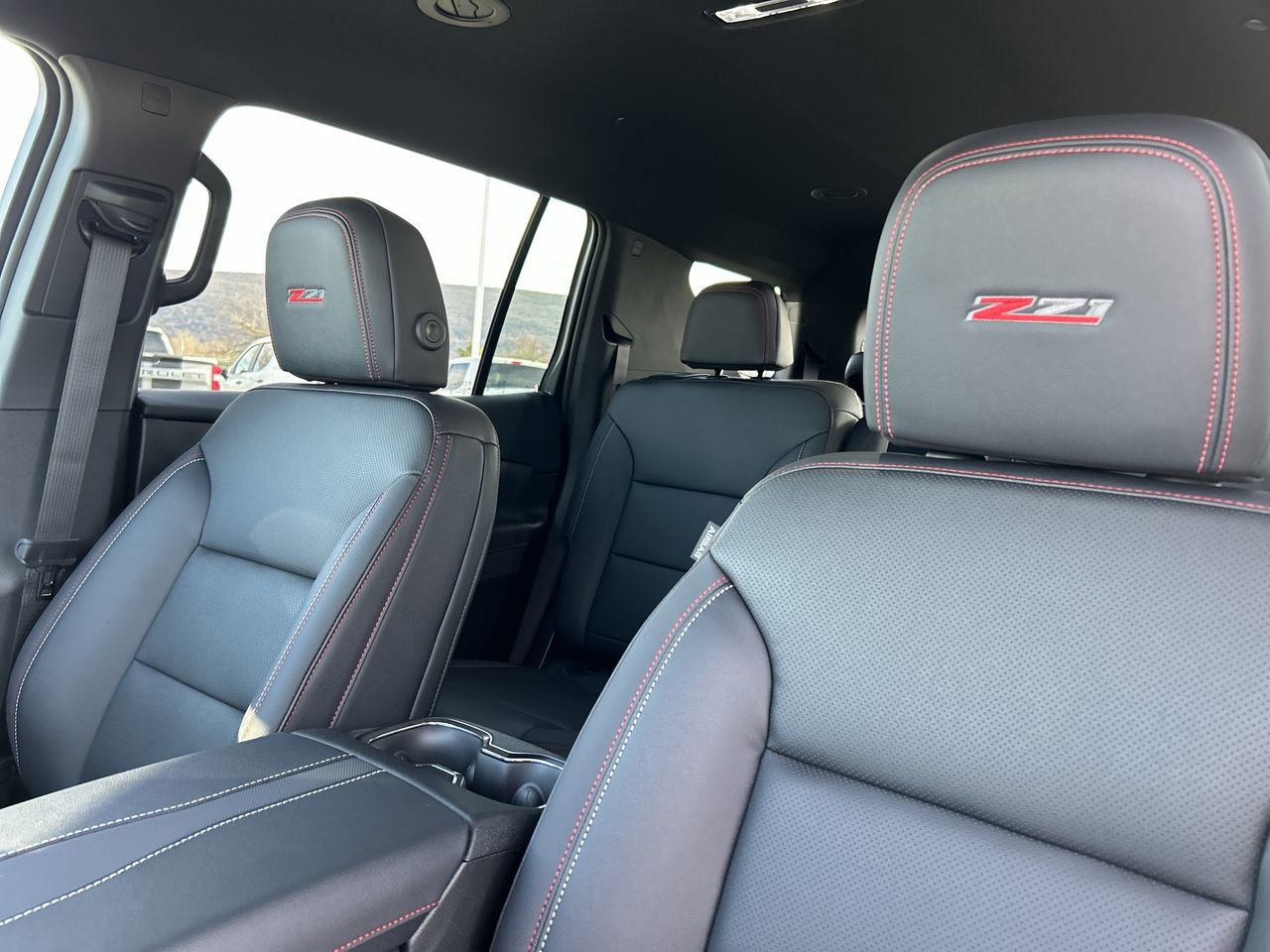 New 2026 Chevrolet Traverse Z71 image 23