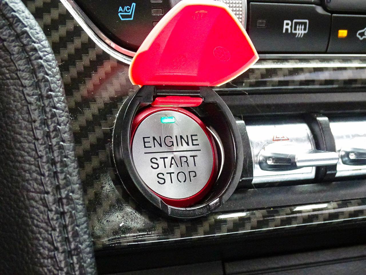 Used 2019 Ford Mustang GT Premium w/ GT Performance Package RWD image 47