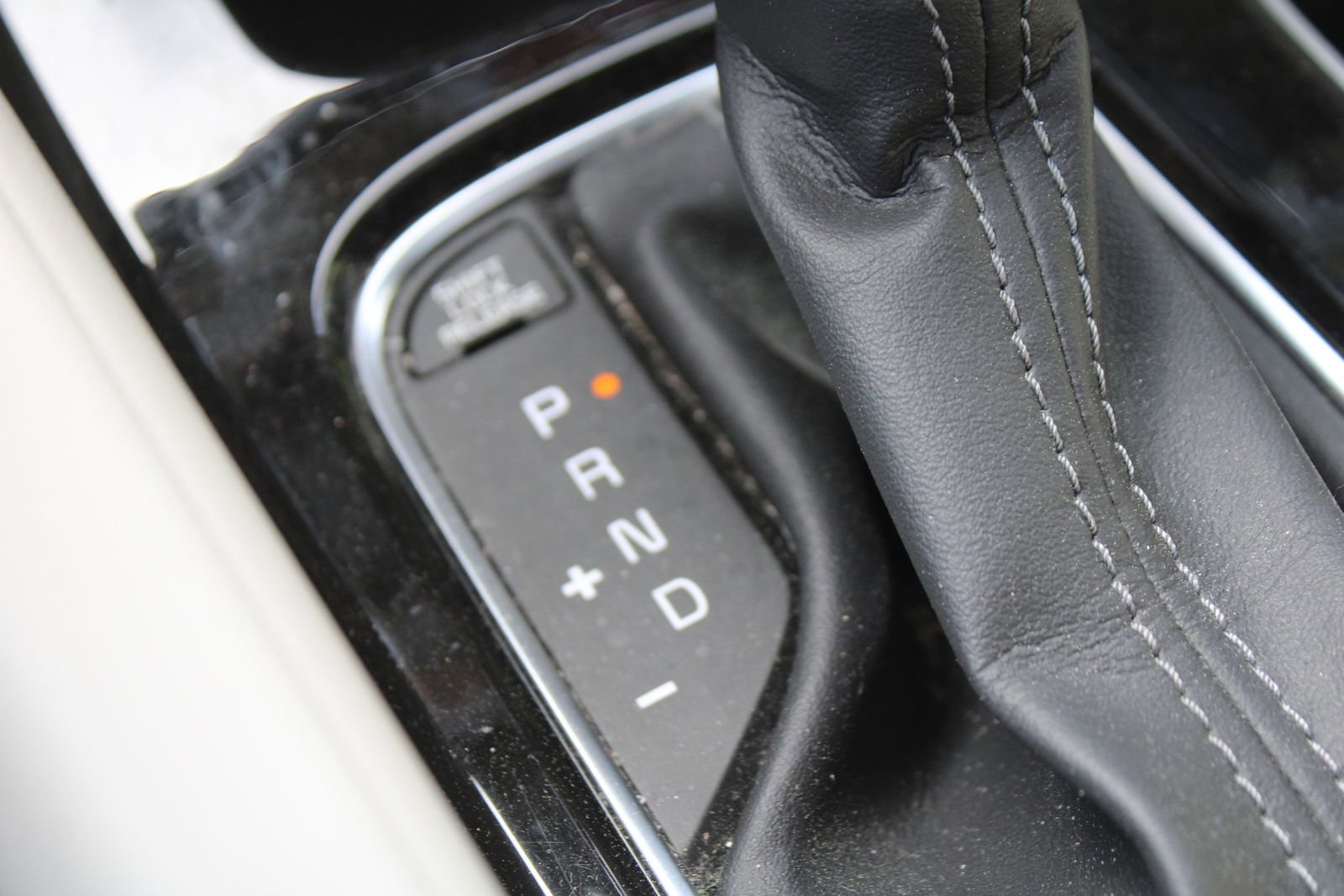 Certified 2020 Kia Telluride S image 35