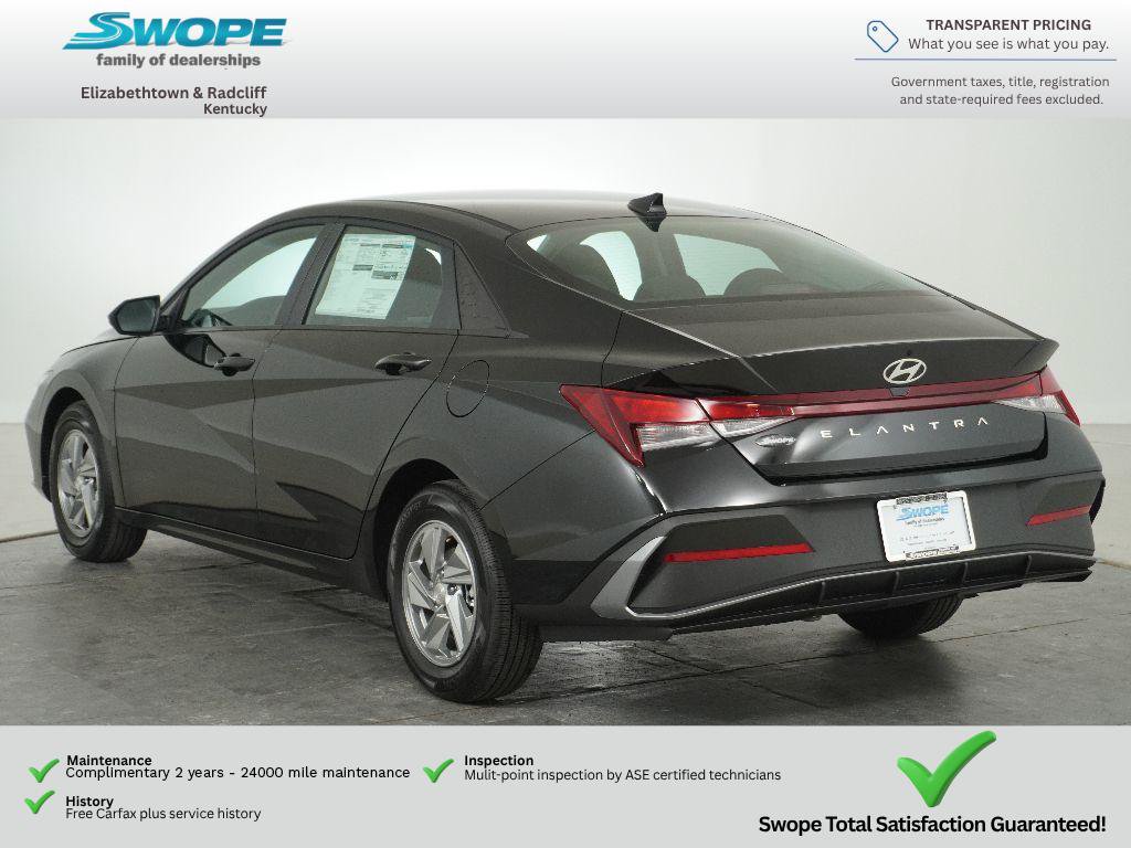 New 2026 Hyundai Elantra SE FWD image 5
