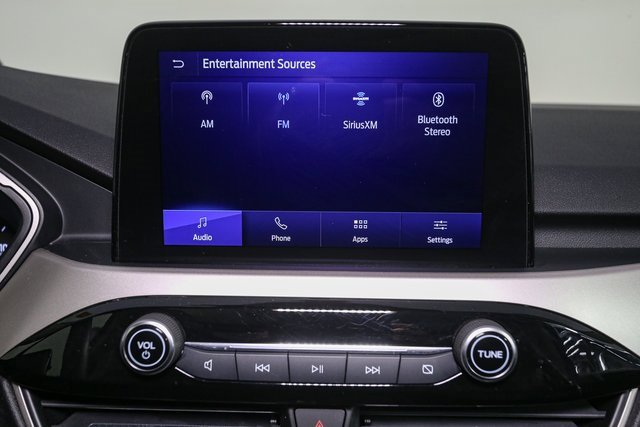 Used 2022 Ford Escape SE w/ SE Sport Appearance Package image 23