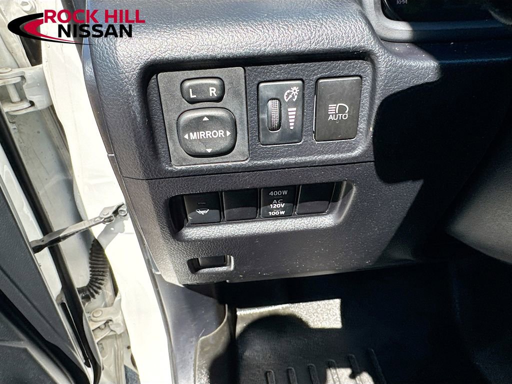 Used 2020 Toyota 4Runner TRD Off-Road AWD/4WD image 21