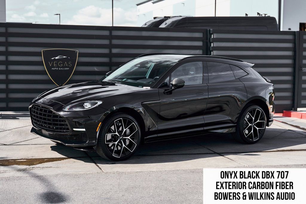 Used 2025 Aston Martin DBX 707 image 1