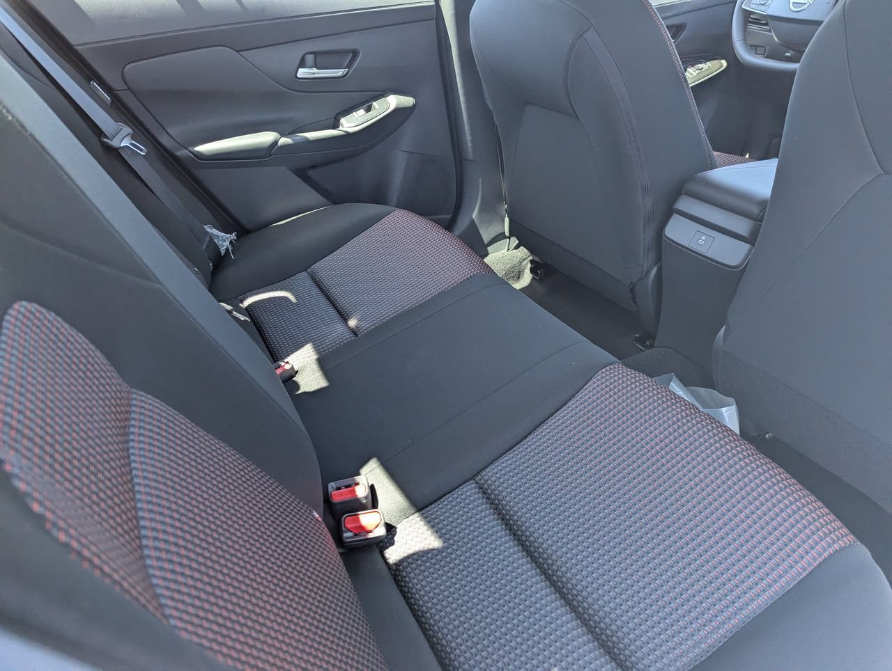 New 2027 Nissan Sentra SR FWD image 26