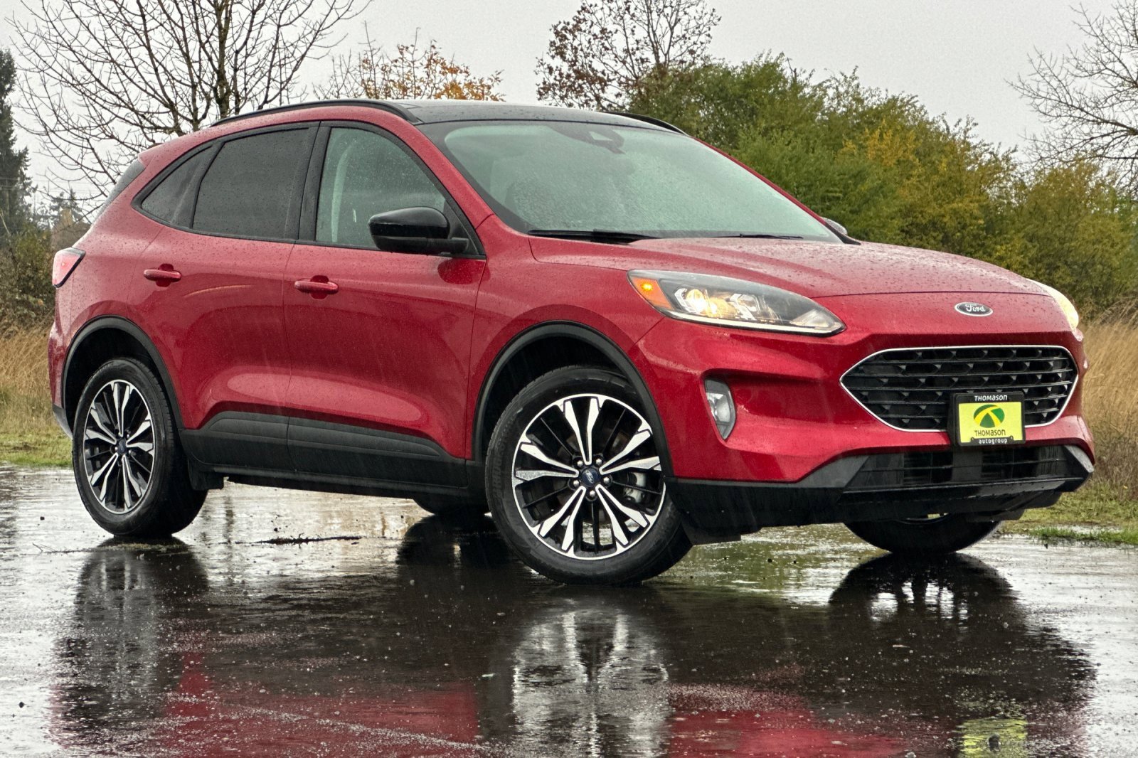 Used 2022 Ford Escape SEL w/ SEL Stealth AWD Package image 2