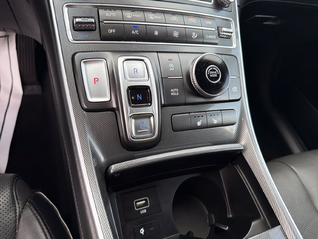Used 2022 Hyundai Santa Fe SEL w/ Convenience + Premium Package FWD image 24
