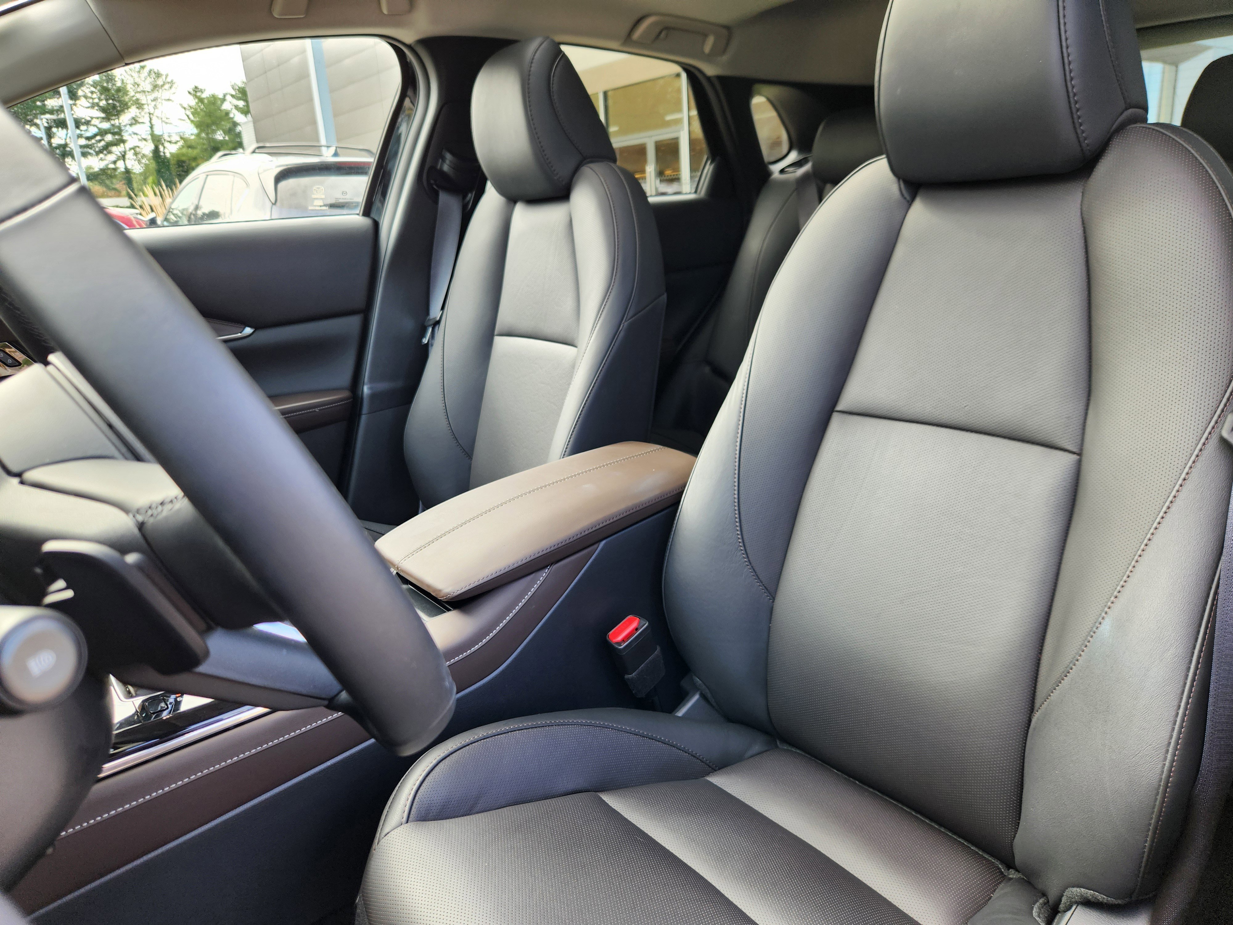 Certified 2025 MAZDA CX-30 AWD 2.5 S w/ Premium Package image 7