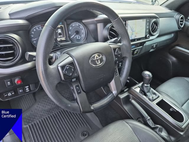 Used 2022 Toyota Tacoma TRD Sport w/ TRD Premium Sport Package AWD/4WD image 16