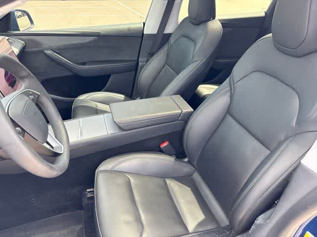 Used 2026 Tesla Model Y AWD image 11