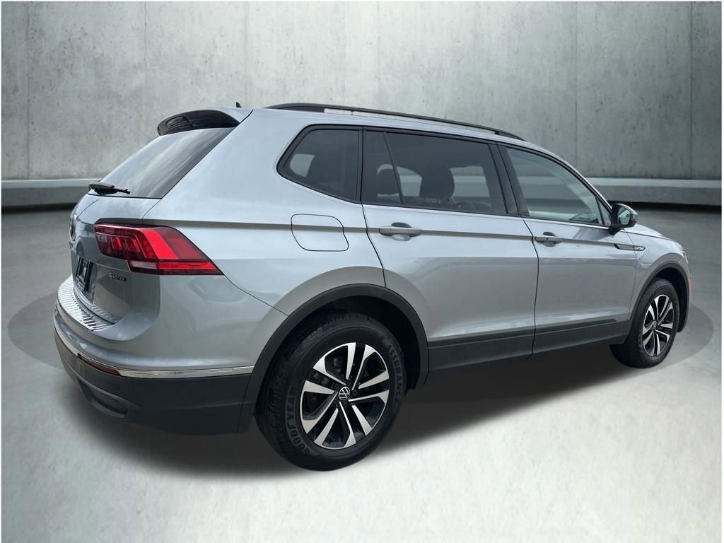 Used 2024 Volkswagen Tiguan S image 5