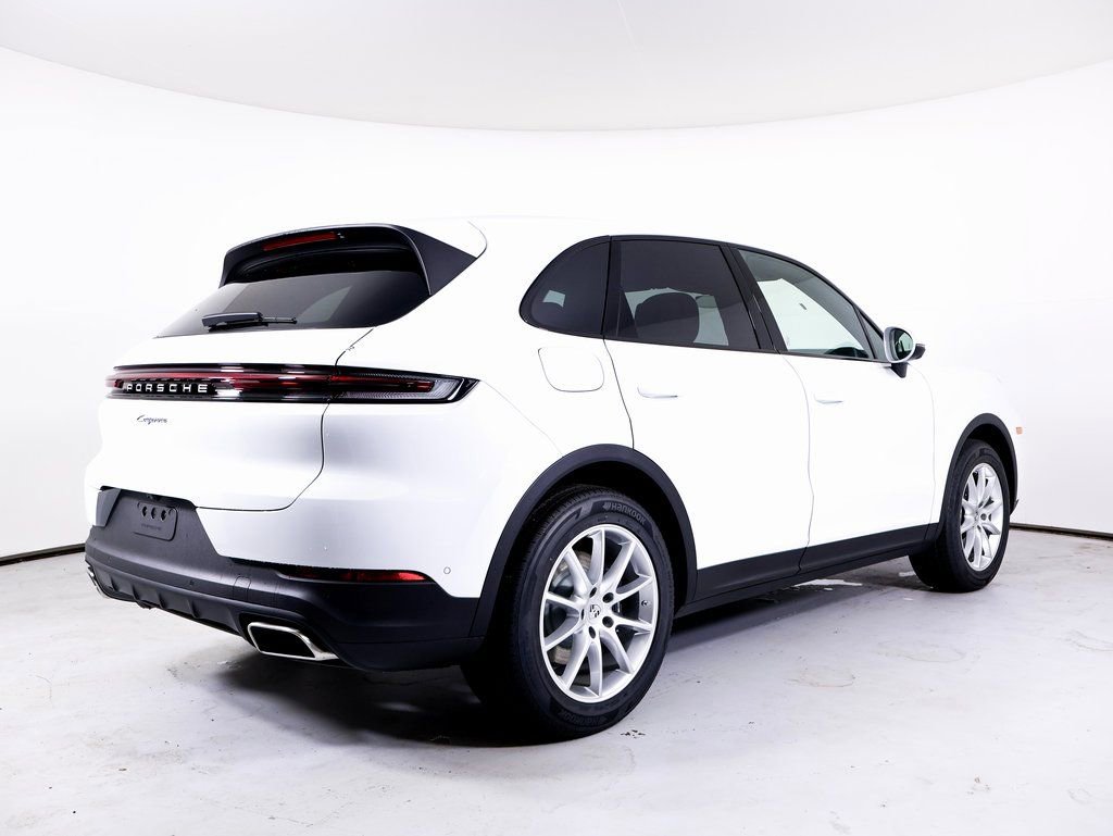 Certified 2025 Porsche Cayenne image 27