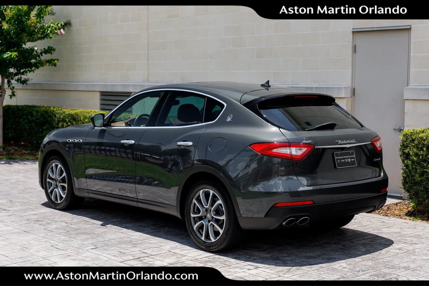 Used 2017 Maserati Levante AWD/4WD image 40