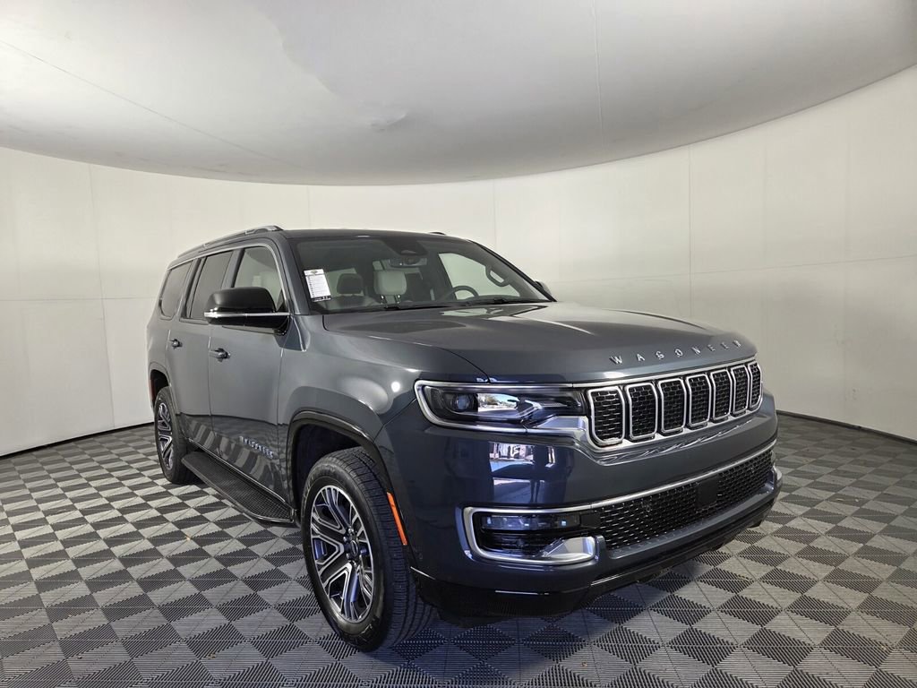 Certified 2025 Jeep Wagoneer 4WD image 2