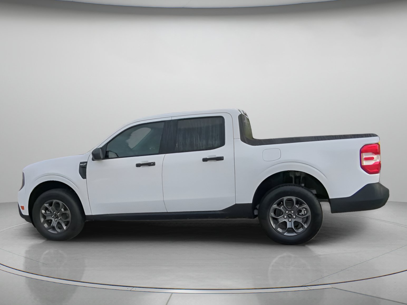 New 2026 Ford Maverick XLT FWD image 18