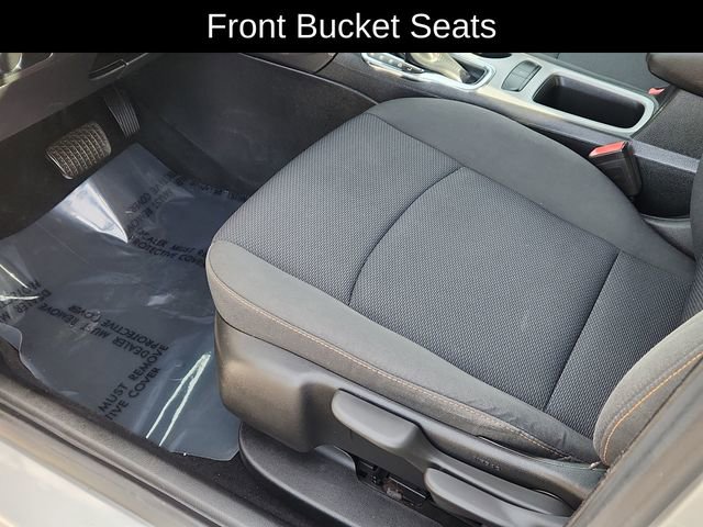 Used 2017 Chevrolet Cruze LS image 18