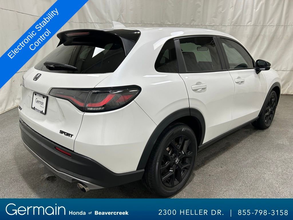 Used 2023 Honda HR-V Sport image 9