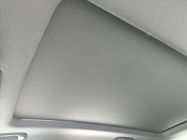 Used 2024 Chevrolet Equinox RS w/ RS Leather Package FWD image 15