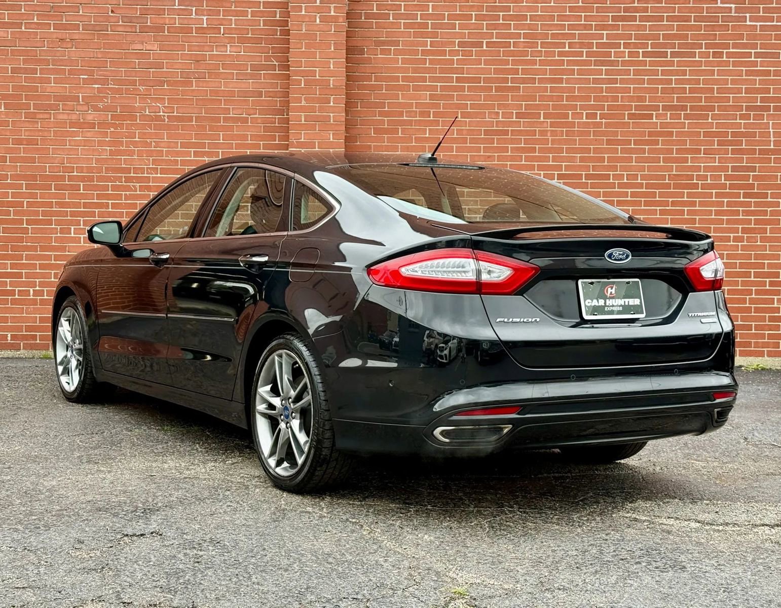 Used 2014 Ford Fusion Titanium image 7
