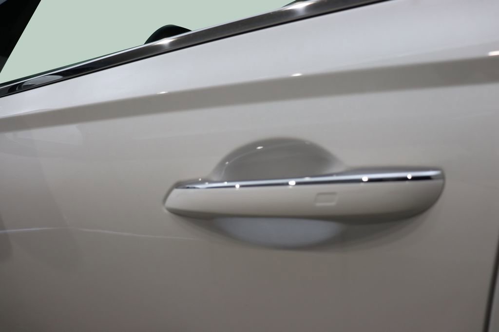 New 2026 Genesis GV70 2.5T Select image 4