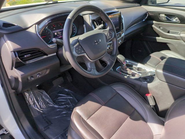 Used 2023 Chevrolet Traverse RS image 13