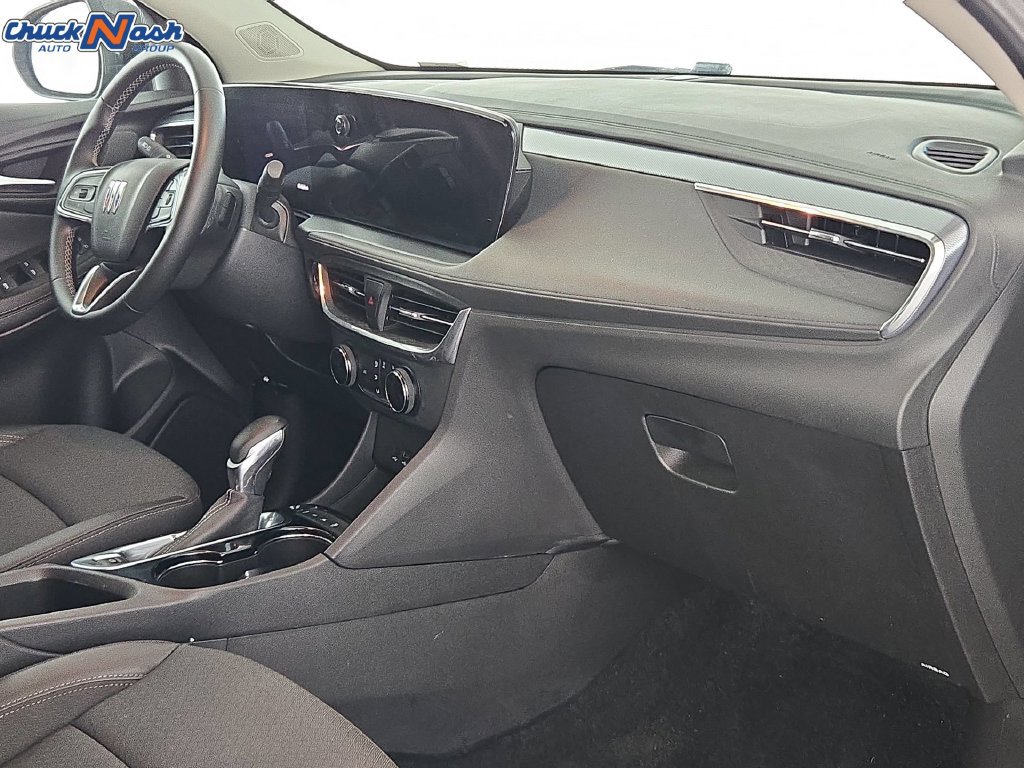 Used 2025 Buick Encore GX Preferred AWD/4WD image 32