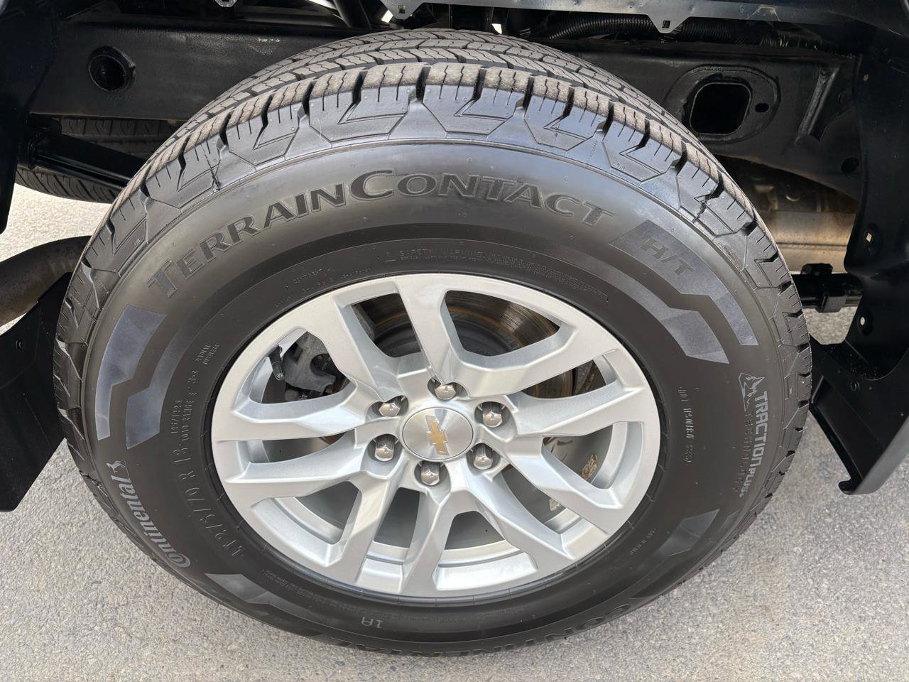 Used 2022 Chevrolet Silverado 1500 LT image 12