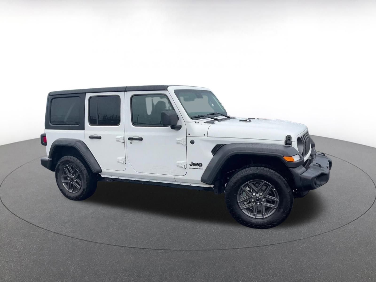 Used 2025 Jeep Wrangler Sport S image 2