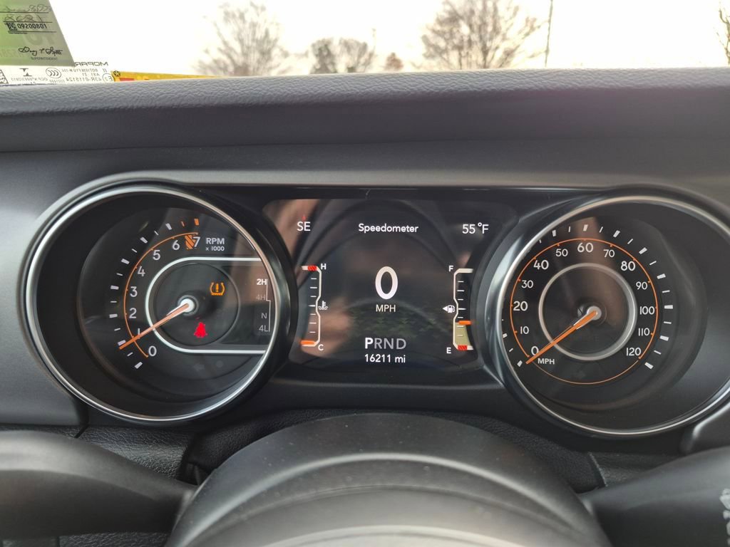 Used 2021 Jeep Wrangler Sport image 20