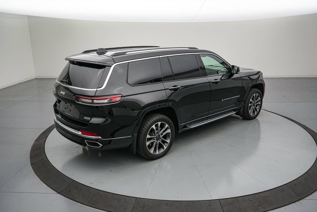 Used 2021 Jeep Grand Cherokee L Overland w/ Luxury Tech Group IV AWD/4WD image 4