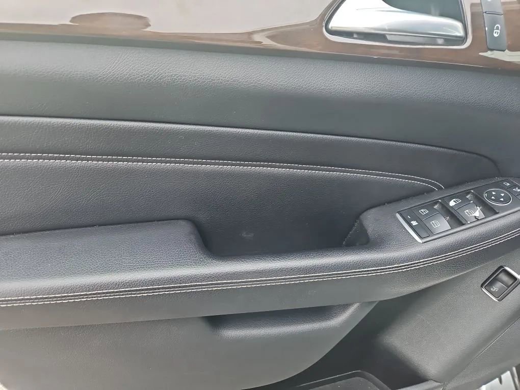 Used 2015 Mercedes-Benz ML 350 2WD w/ Premium 1 Package image 41