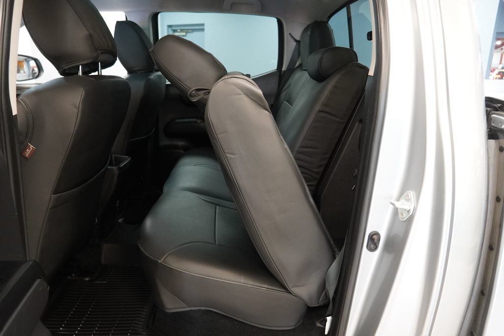 Used 2023 Toyota Tacoma SR AWD/4WD image 27