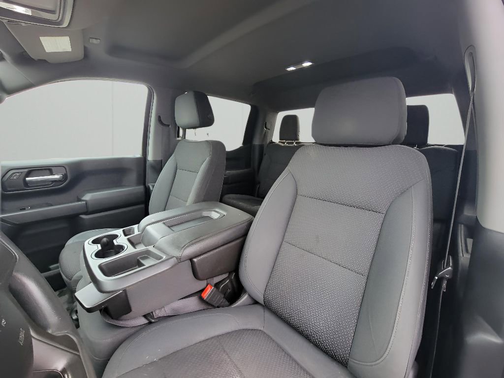 Used 2019 Chevrolet Silverado 1500 Custom w/ Custom Value Package image 10