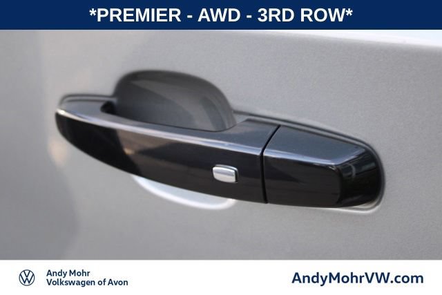Used 2023 Chevrolet Traverse Premier w/ Redline Edition AWD/4WD image 15