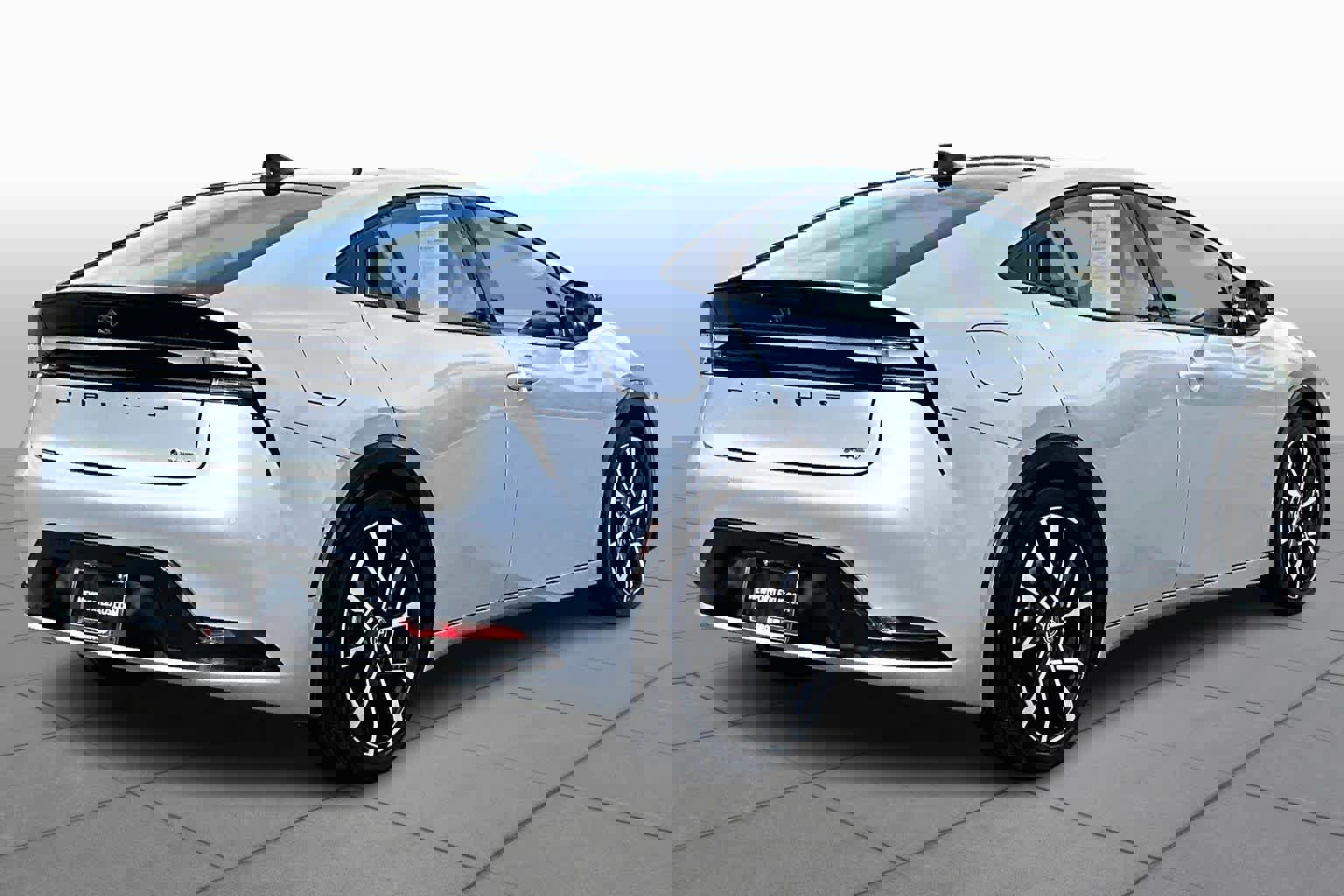 Used 2026 Toyota Prius XSE image 12