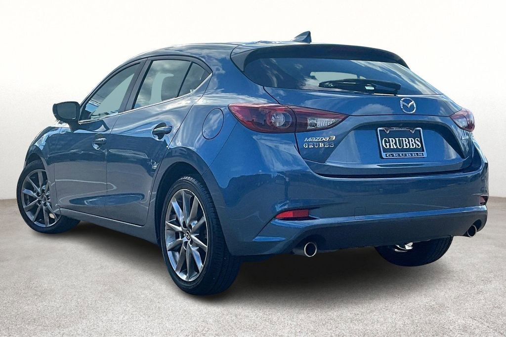 Used 2018 MAZDA MAZDA3 Grand Touring w/ Premium Equipment Package image 15