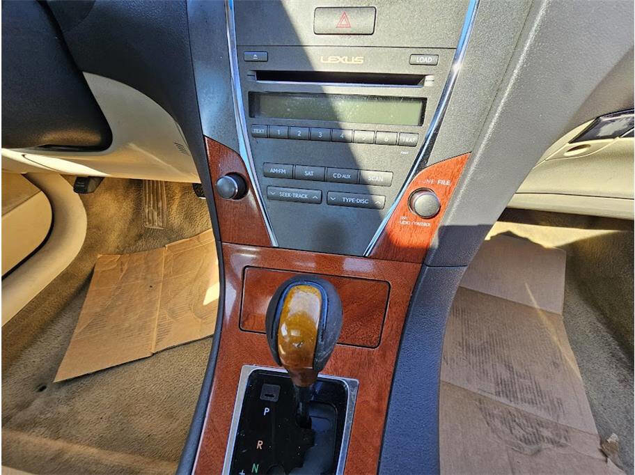 Used 2010 Lexus ES 350 image 24