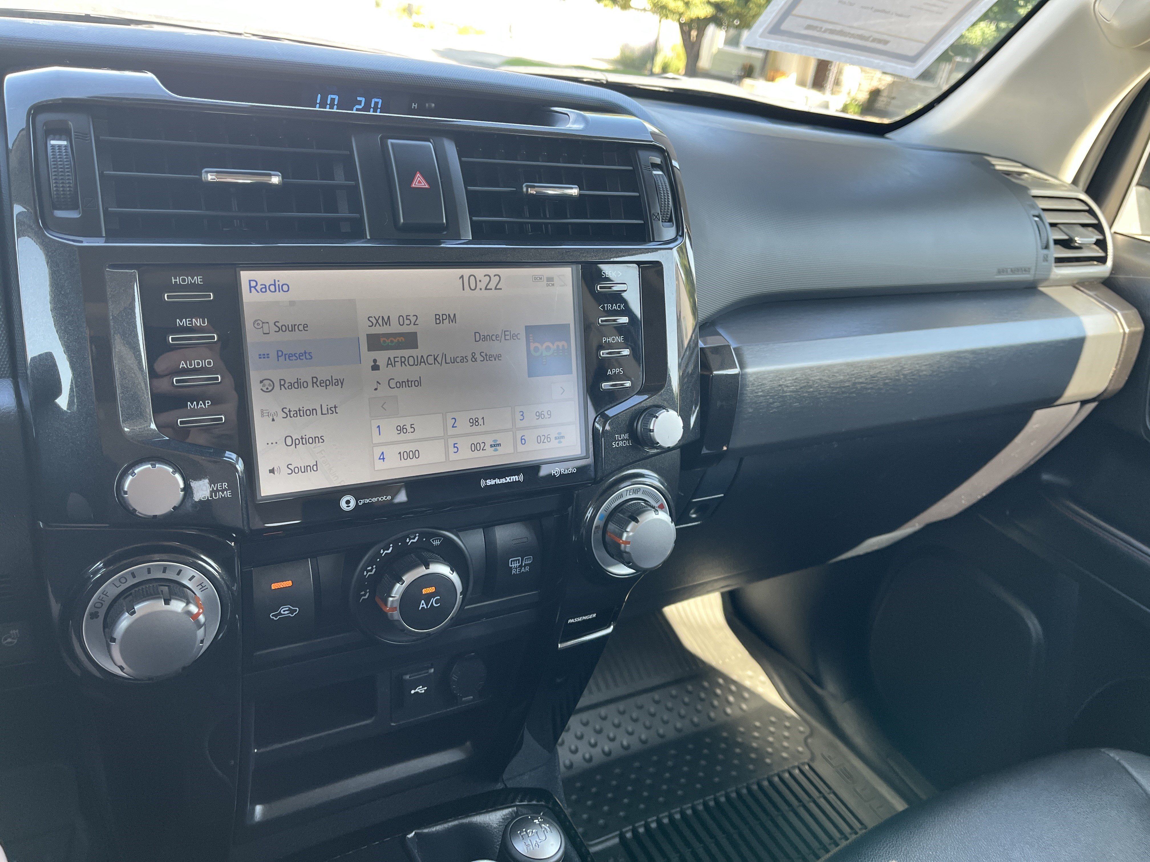 Used 2023 Toyota 4Runner TRD Off-Road Premium w/ Off Road Premium Plus Package AWD/4WD image 13