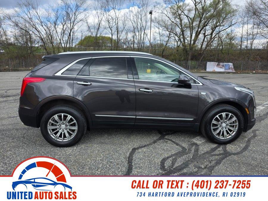 Used 2018 Cadillac XT5 Luxury w/ Driver Awareness Package AWD/4WD image 6